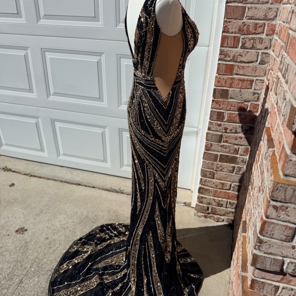 Prom Dress - Picture 6 of 8